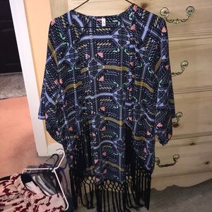 Supper cute cover up with Aztec print